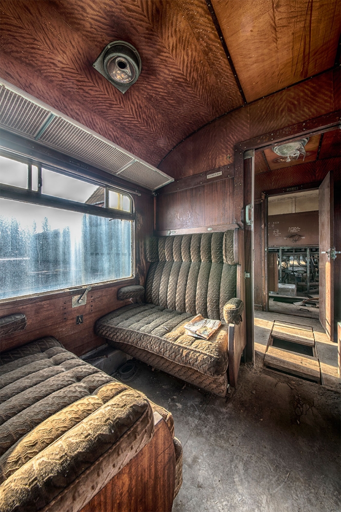 abandoned-train-orient-express-urban-exploration-brian-belgium-1