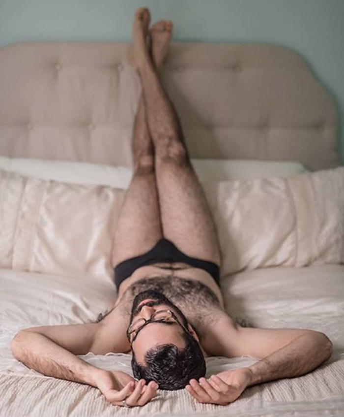 funny-men-parody-women-photos-9