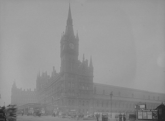 20th-century-london-fog-vintage-photography-15