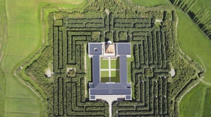 The Mason Labyrinth