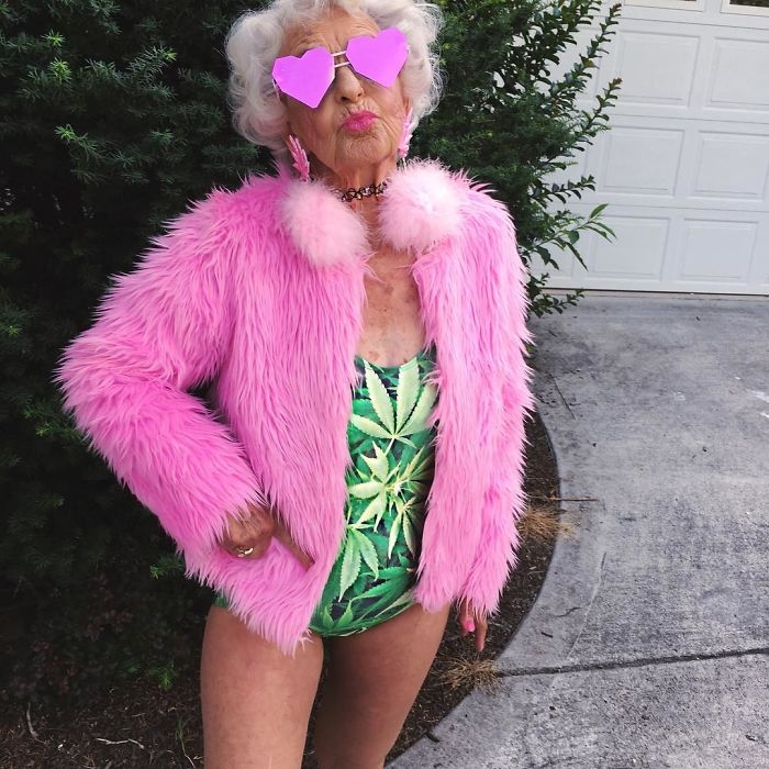 stylish-badass-grandma-instagram-baddie-winkle-4