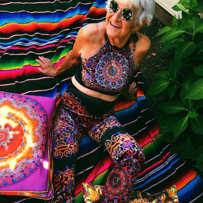 stylish-badass-grandma-instagram-baddie-winkle-11