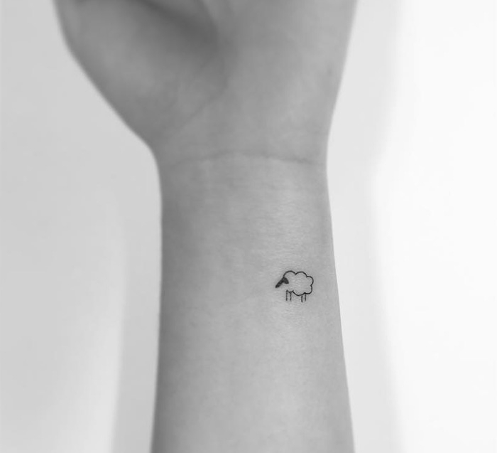 minimal-tattoos-playground-tattoo-south-korea-8
