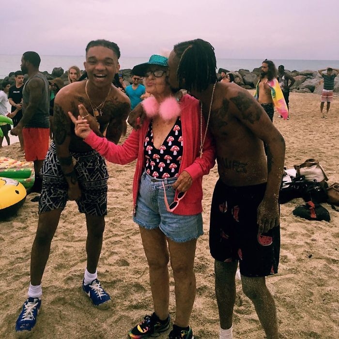 stylish-badass-grandma-instagram-baddie-winkle-6