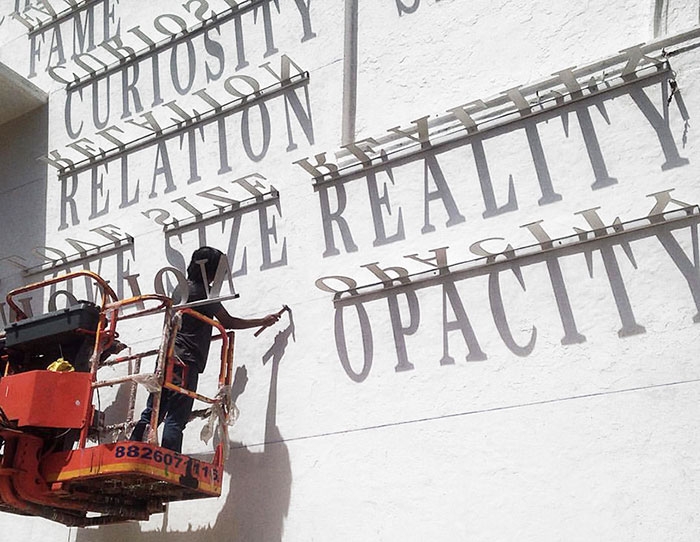 changing-graffiti-typographic-daku-india-3