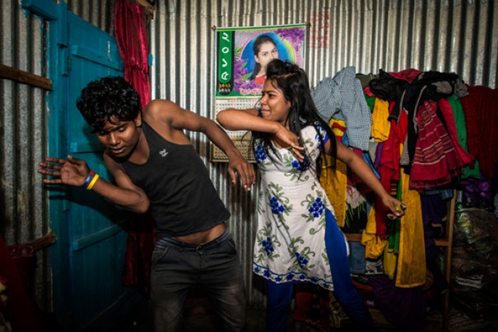 brothel-sandra-hoyn-kandapara-bangladesh-4