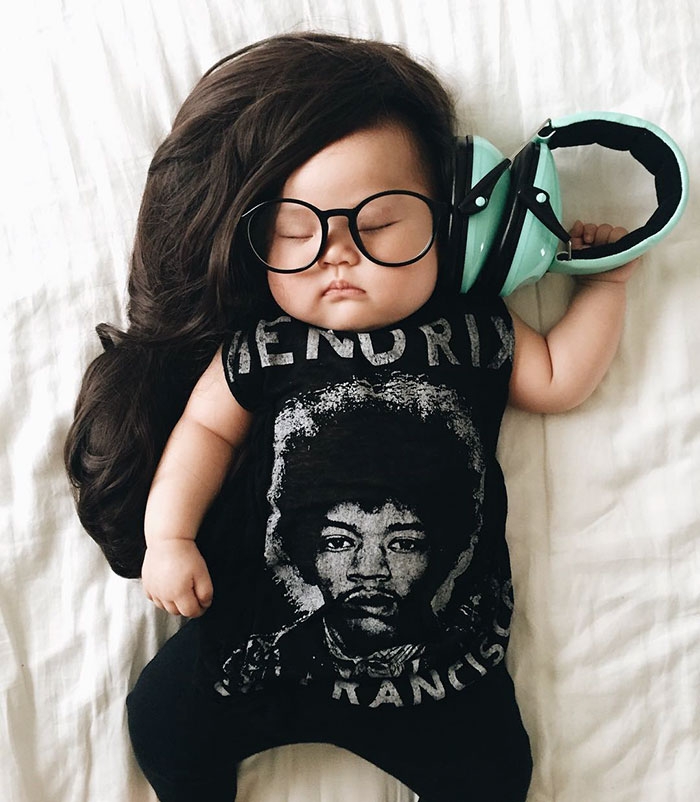 baby-sleeping-cosplay-joey-marie-laura-izumikawa-choi-14