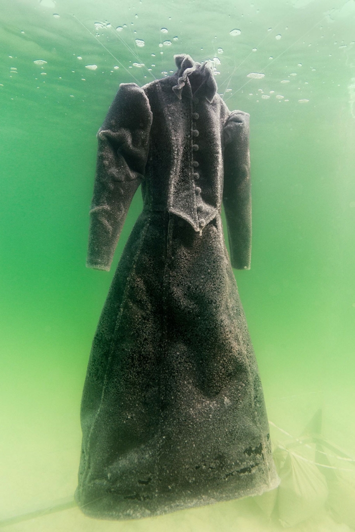 salt-bride-dress-sigalit-landau-dead-sea-2