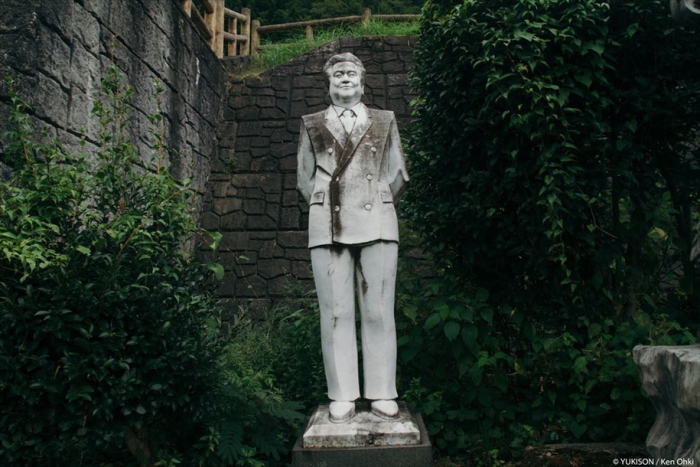 creepy-statues-forbidden-forest-japan-yukisons-ken-ohki-3