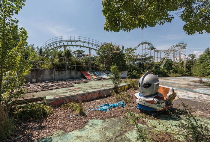 abandoned-theme-park-nara-dreamland-japan-romain-veillon-7