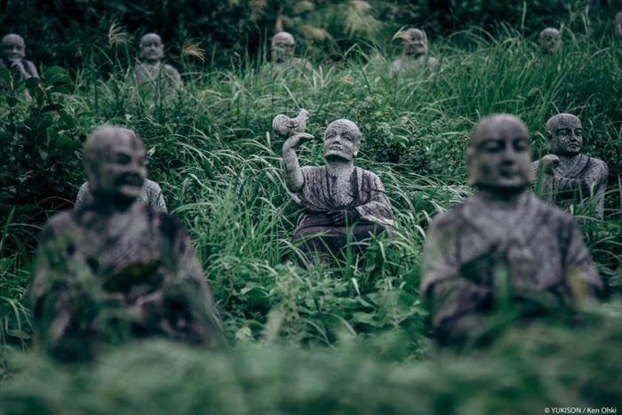 creepy-statues-forbidden-forest-japan-yukisons-ken-ohki-18