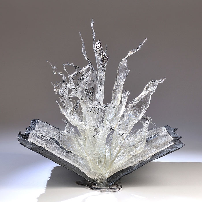 exploding-books-resin-glass-frozen-liquid-sculpture-liquidity-annalu-boerettos-17