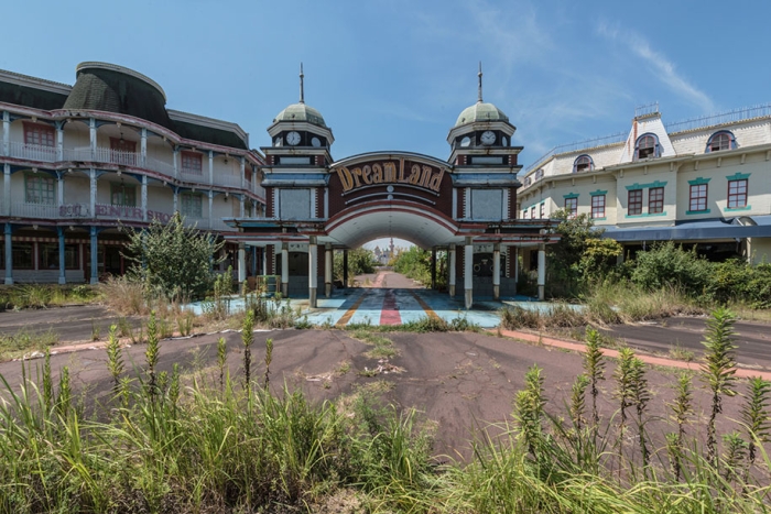 abandoned-theme-park-nara-dreamland-japan-romain-veillon-11