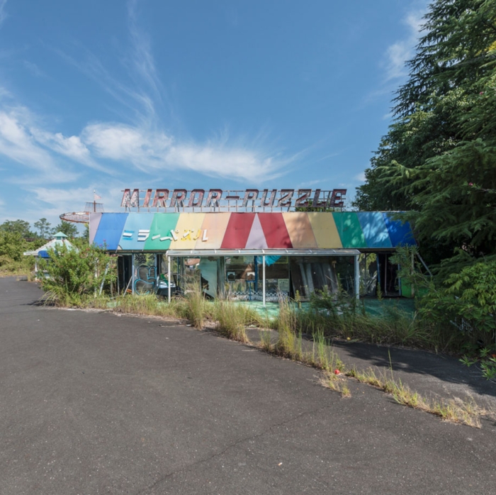 abandoned-theme-park-nara-dreamland-japan-romain-veillon-22