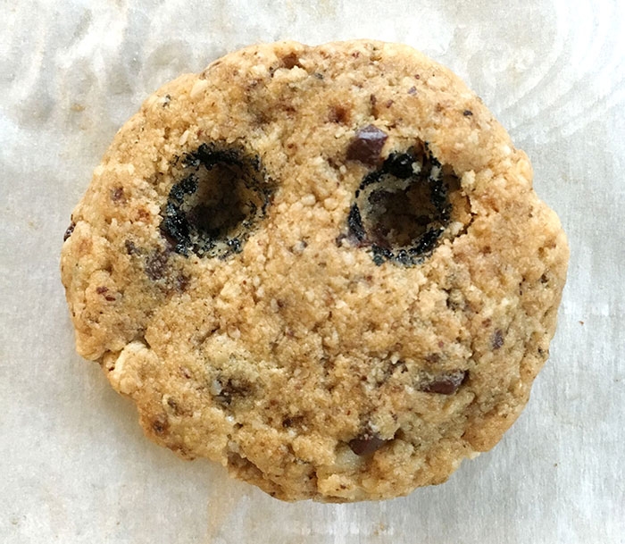 scary-cookies-halloween-jennifer-wold-3