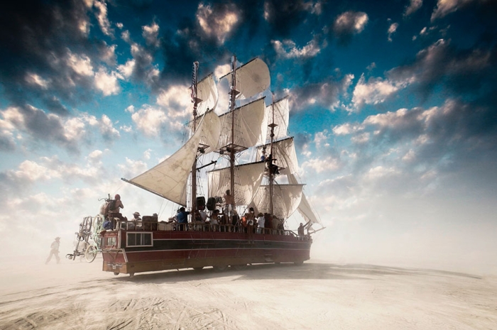 burning-man-festival-photos-victor-habchy-22
