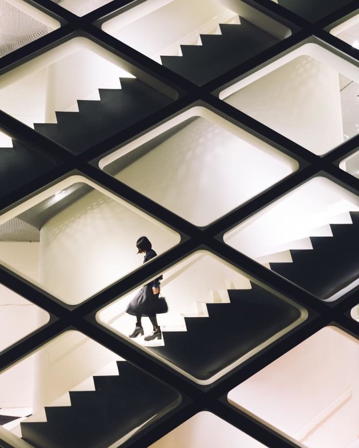 unique-japan-street-photography-9
