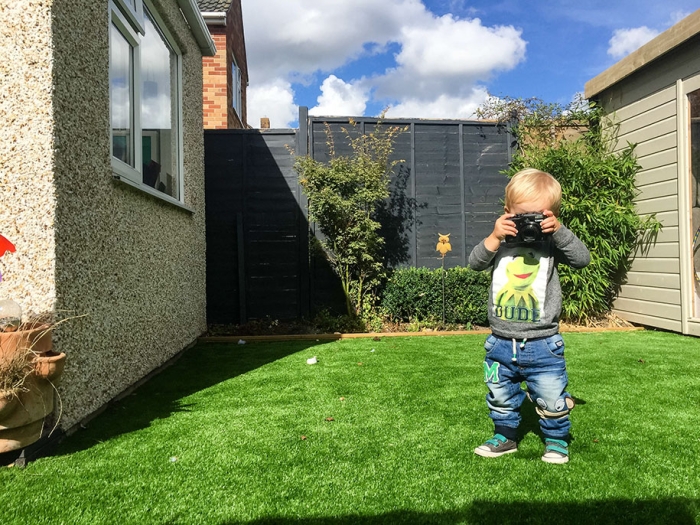 19-month-old-kid-photographer-canon-g12-timothy-jones-27