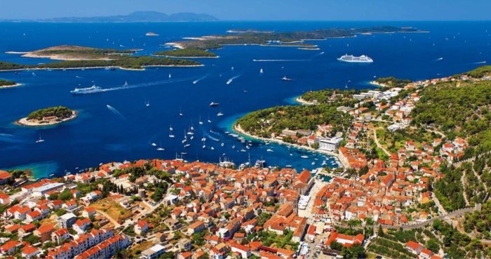2. Hvar