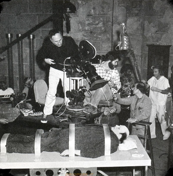 behind-the-scenes-classic-horror-movies-22