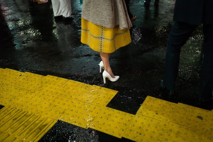 unique-japan-street-photography-16