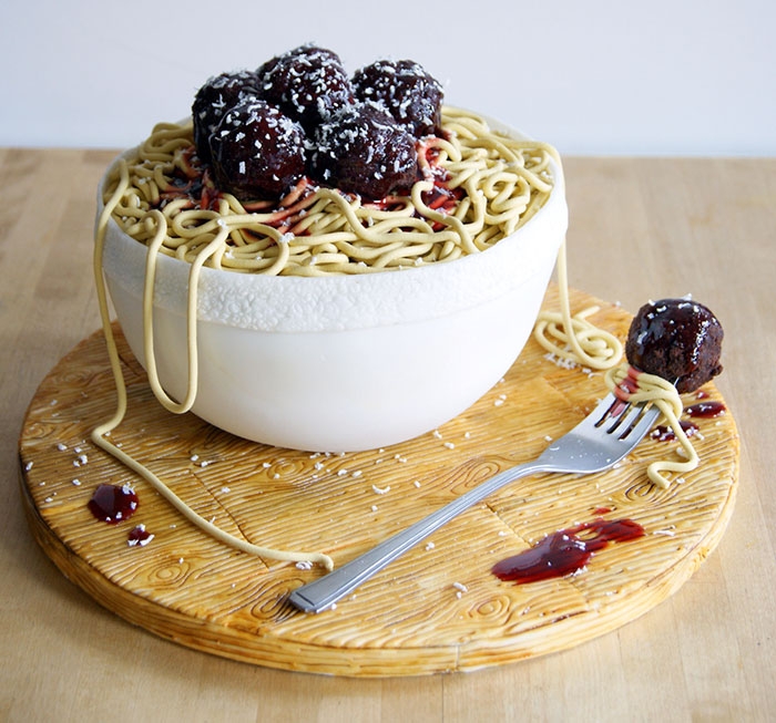 junk-food-cakes-laura-loukaides-1-5