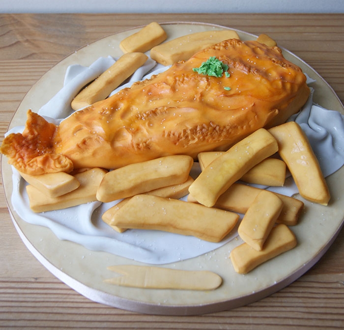 junk-food-cakes-laura-loukaides-1-8