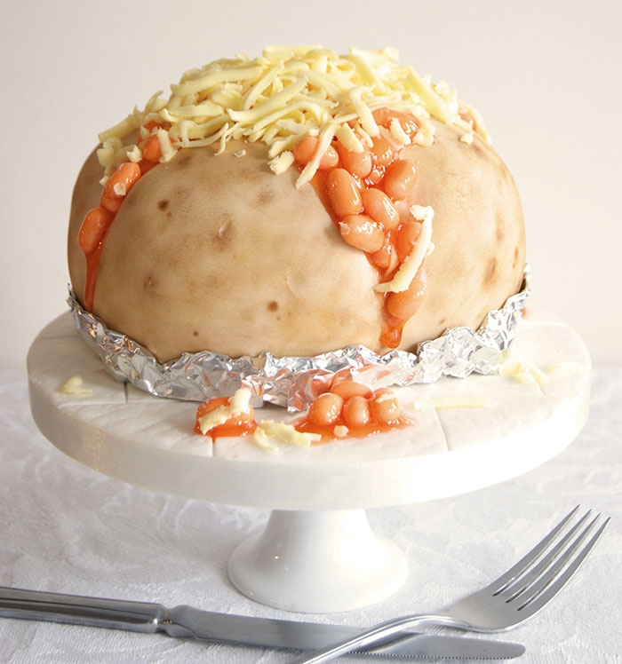 junk-food-cakes-laura-loukaides-1-4
