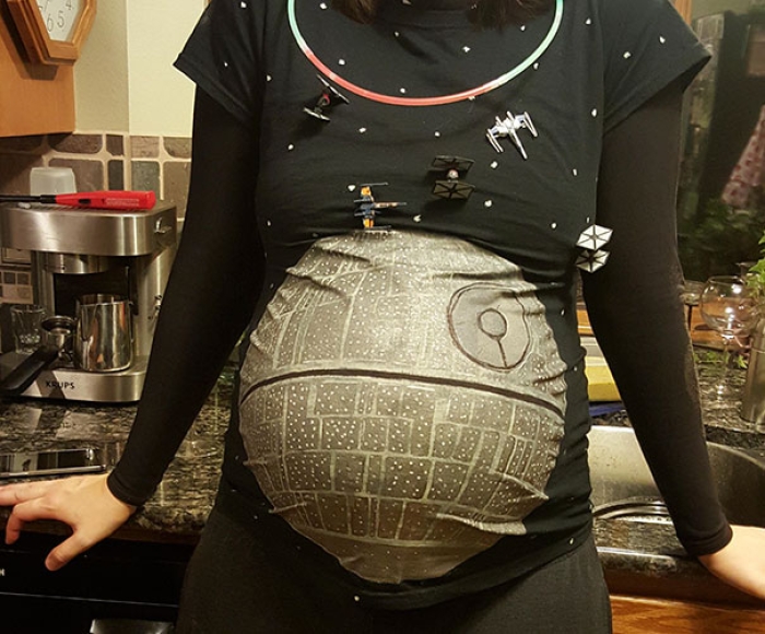 pregnancy-halloween-costume-ideas-9