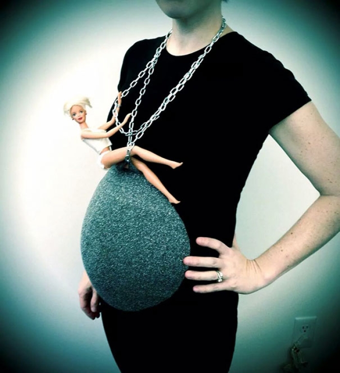 pregnancy-halloween-costume-ideas-7