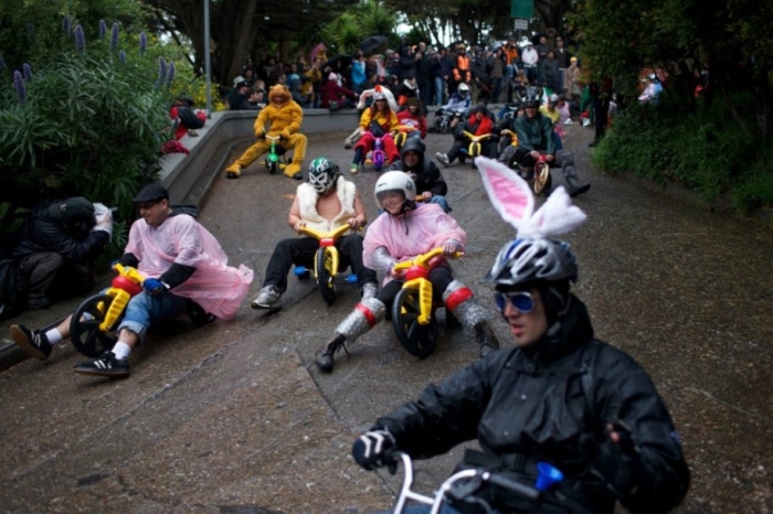 Racing on the tricycles