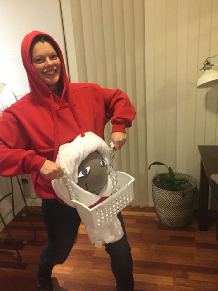 pregnancy-halloween-costume-ideas-14