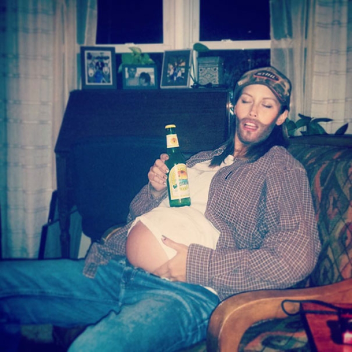 pregnancy-halloween-costume-ideas-5