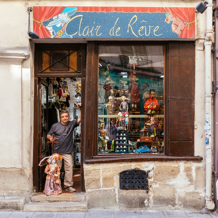 storefronts-paris-re-tale-pixartprinting-sebastian-erras-11