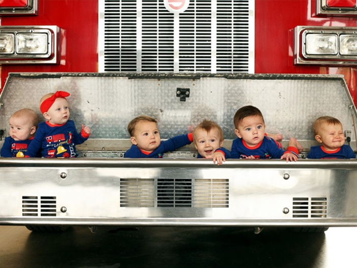 firefighter-babies-photoshoot-richard-parker-1