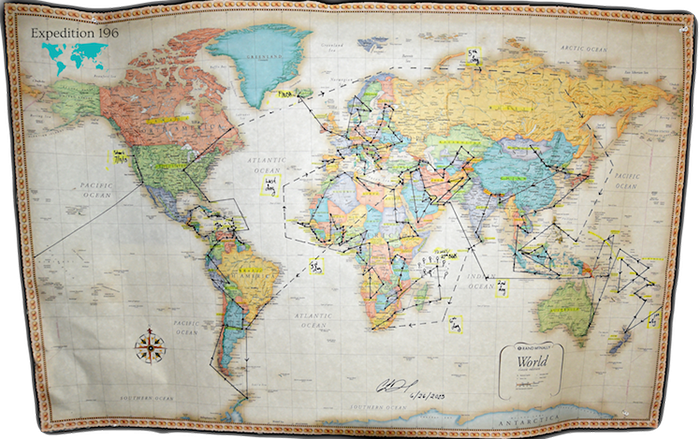 first-woman-visits-all-countries-cassandra-de-pecol-18