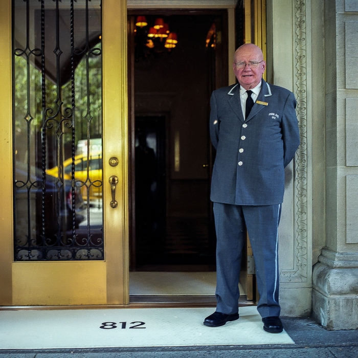 new-york-city-doormen-sam-golanski-6